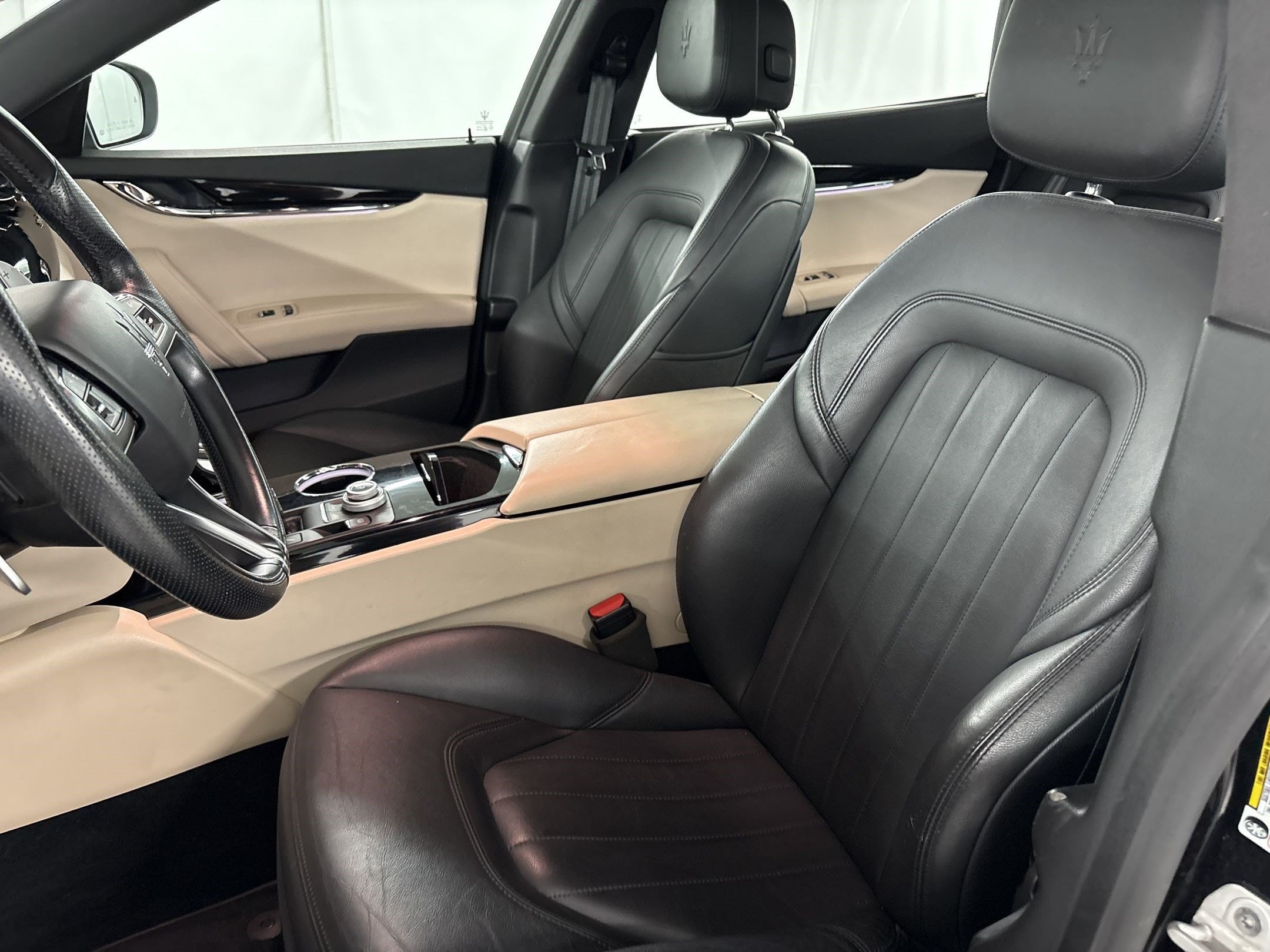 Quattroporte Modena Q4 Sedan