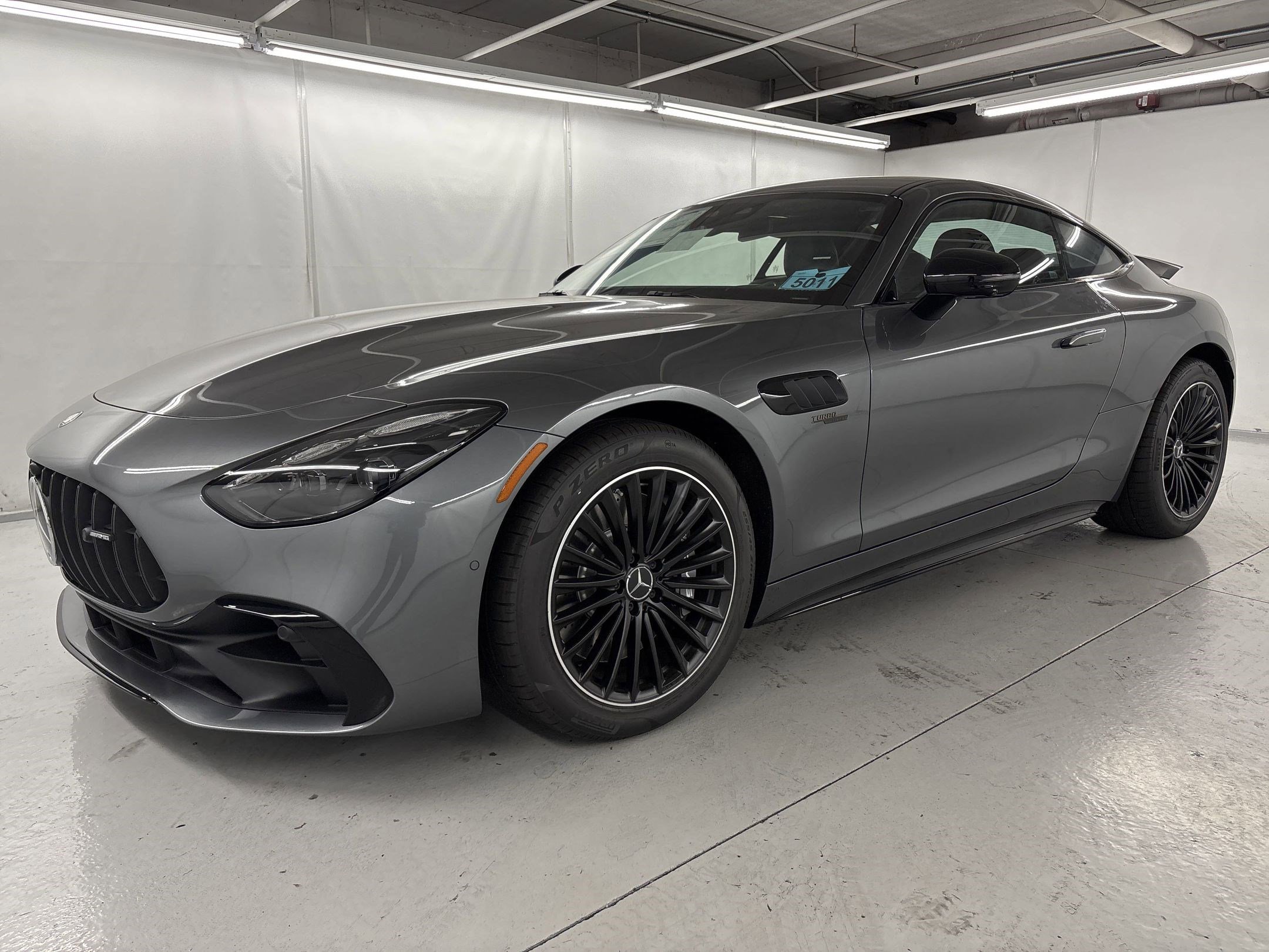 2025 Mercedes Benz AMG GT photo 2