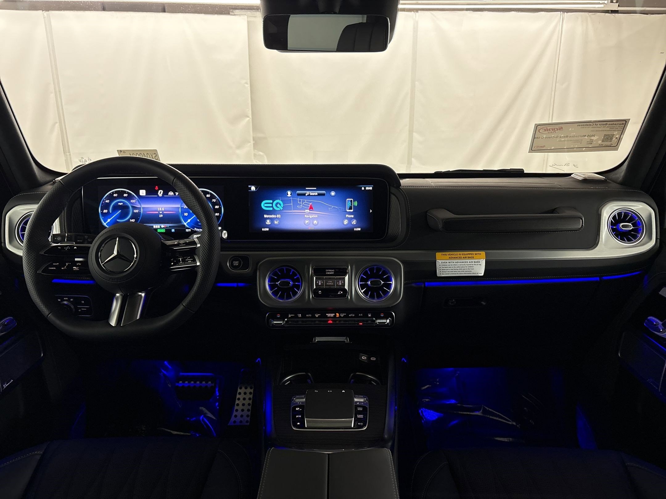 2025 Mercedes-Benz G-Class G580 - Photo 13
