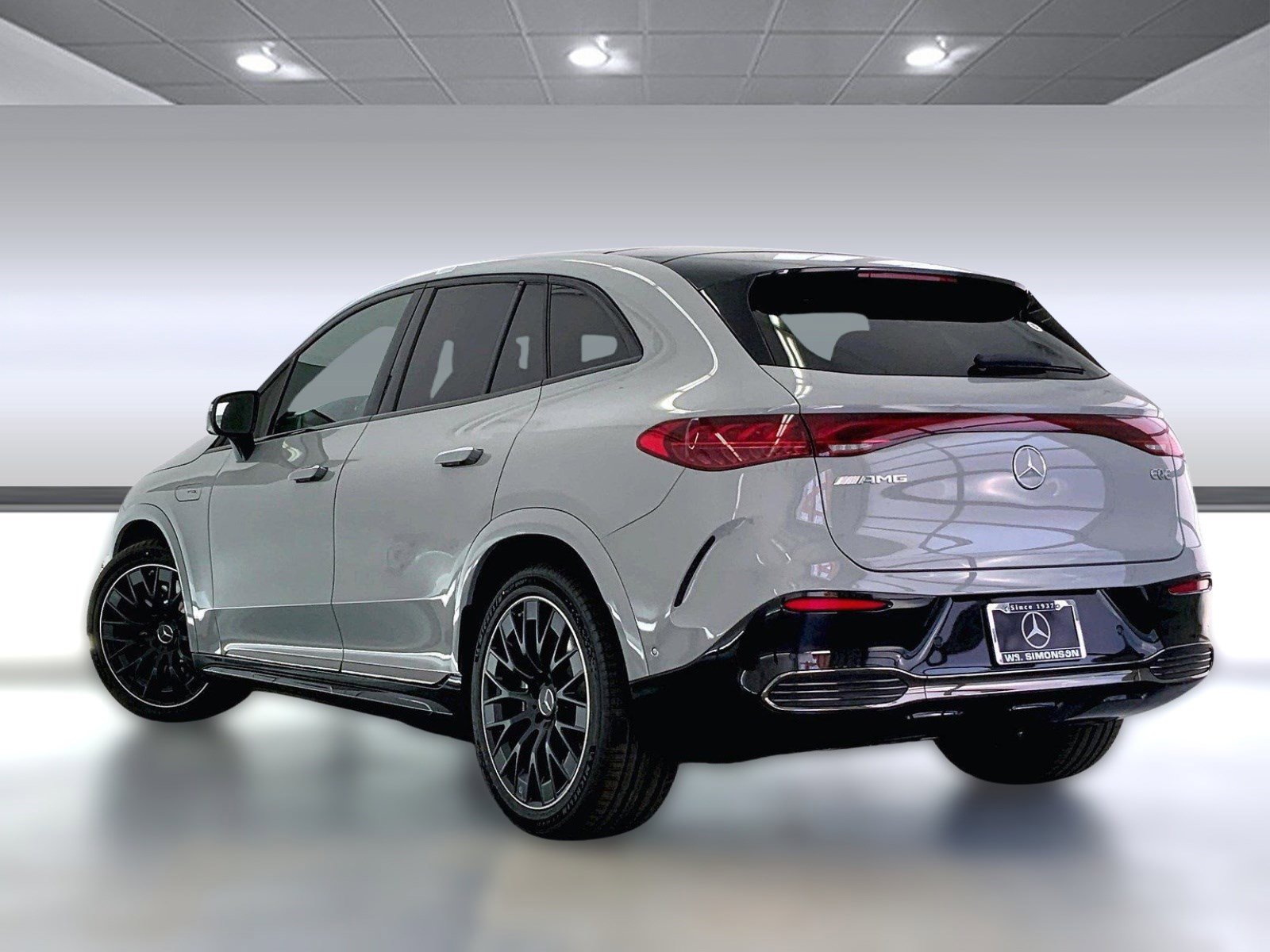 2025 Mercedes Benz EQE SUV AMG photo 2