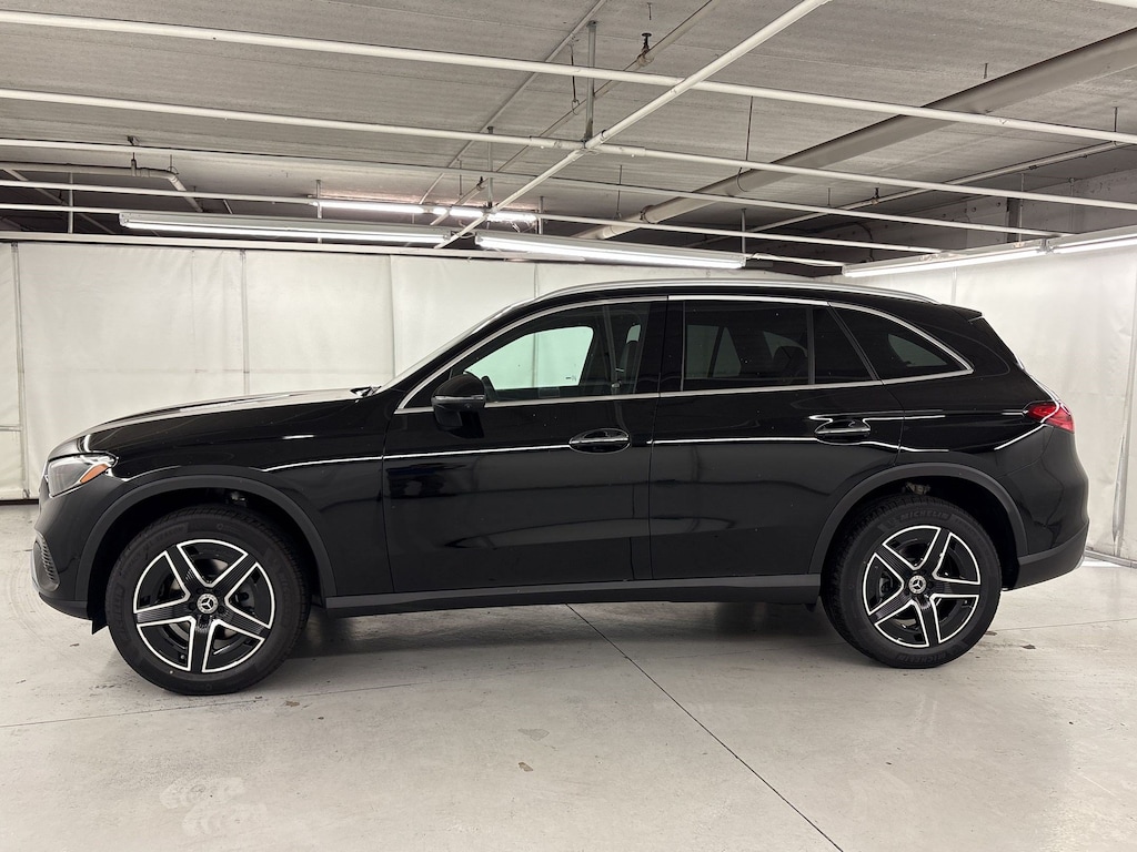 New 2027 Mercedes-Benz GLC 300 Base