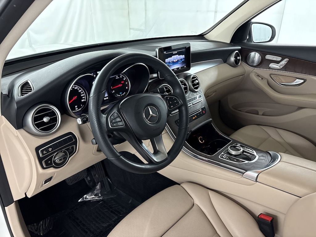 Used 2019 Mercedes-Benz GLC 350e 4MATIC SUV