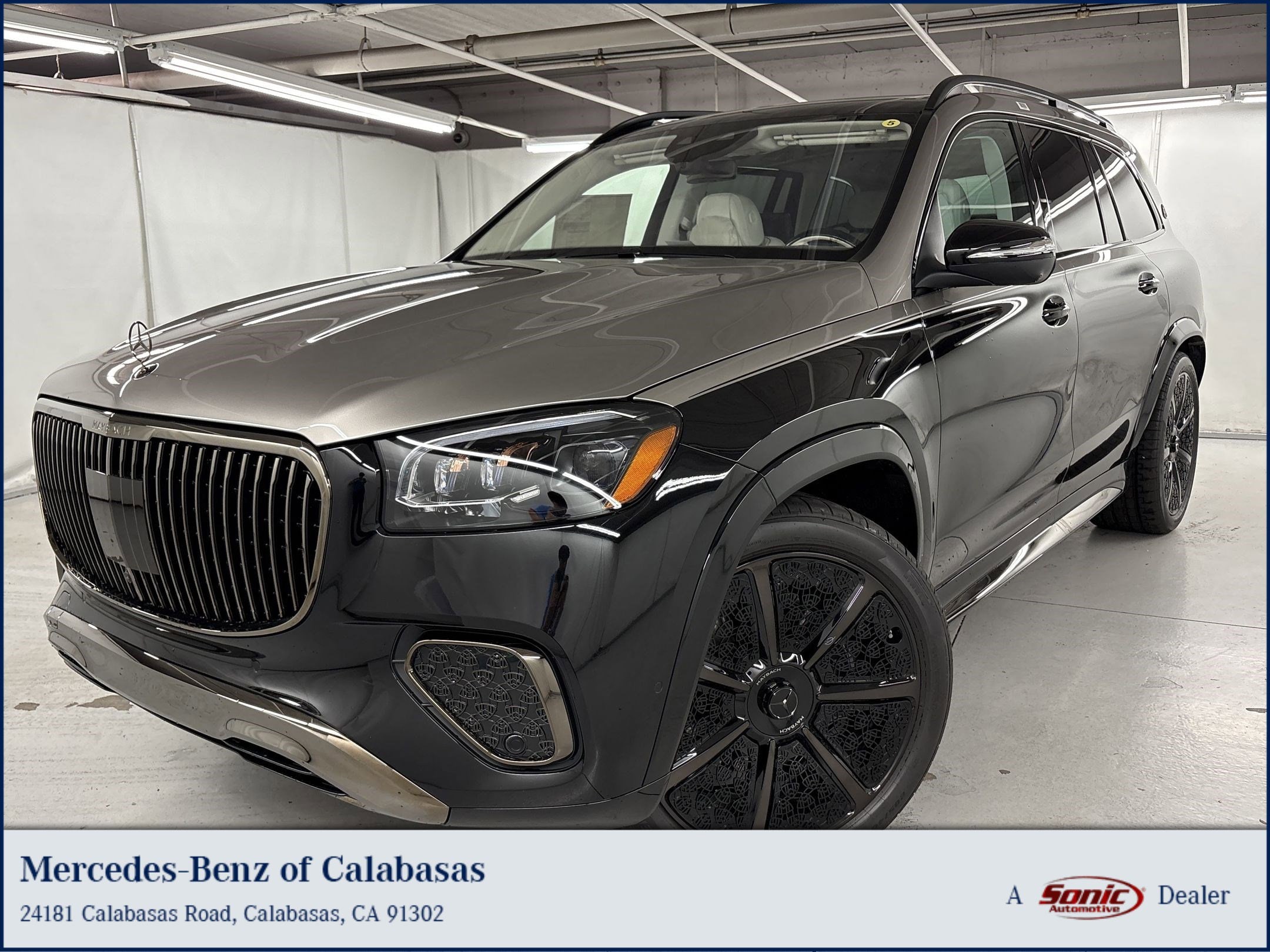 2026 Mercedes-Benz GLS's photo