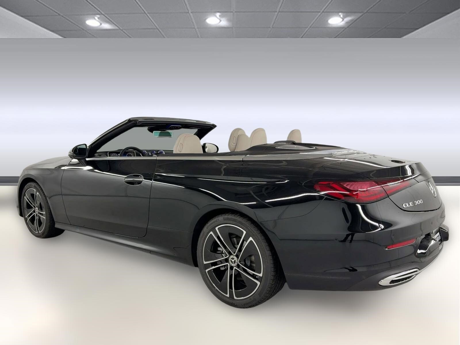 2026 Mercedes Benz CLE 300 4MATIC photo 3