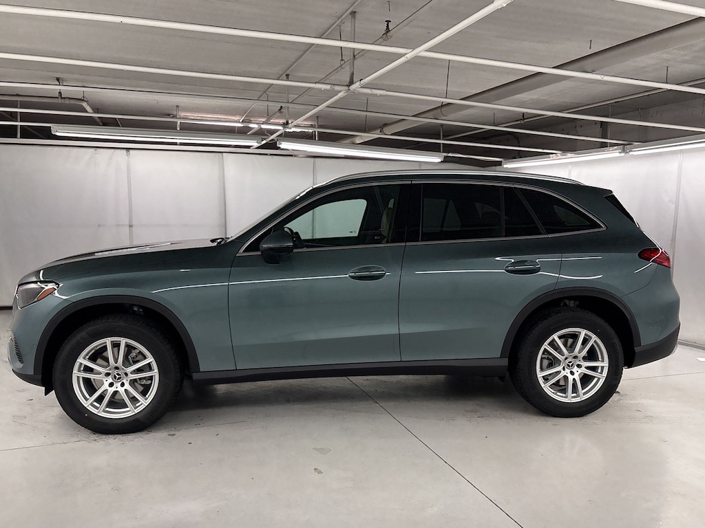 New 2026 Mercedes-Benz GLC 300 SUV