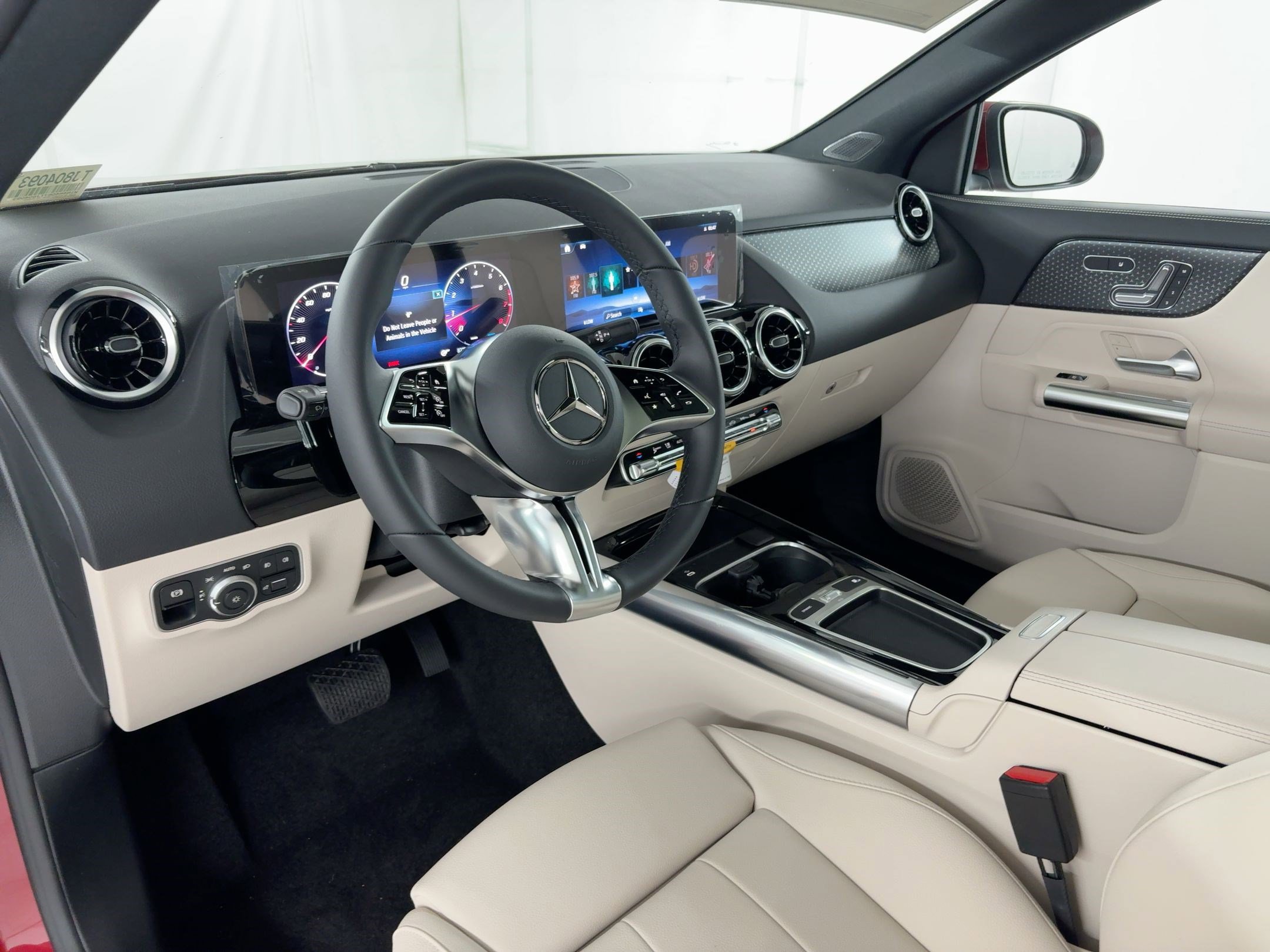 2026 Mercedes Benz GLA 250 photo 4