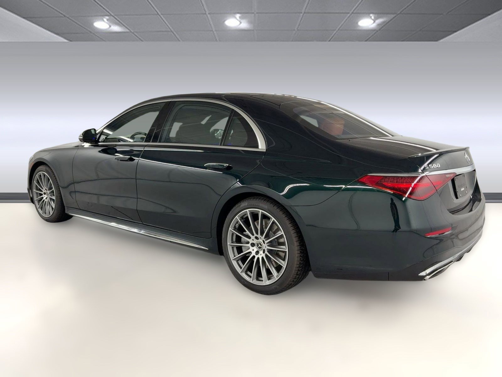 2026 Mercedes Benz S 580 4MATIC photo 3
