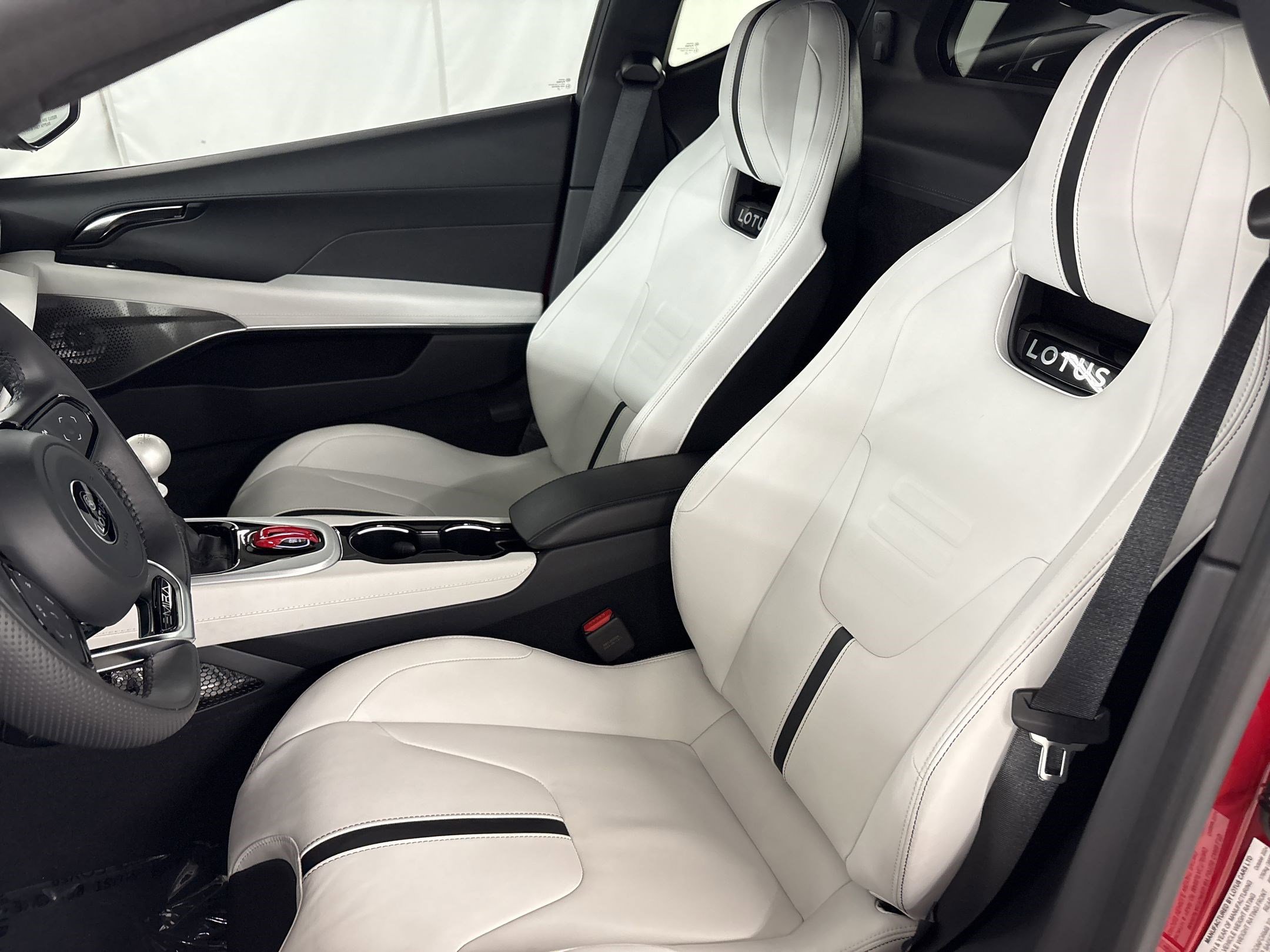 Emira V6 Coupe