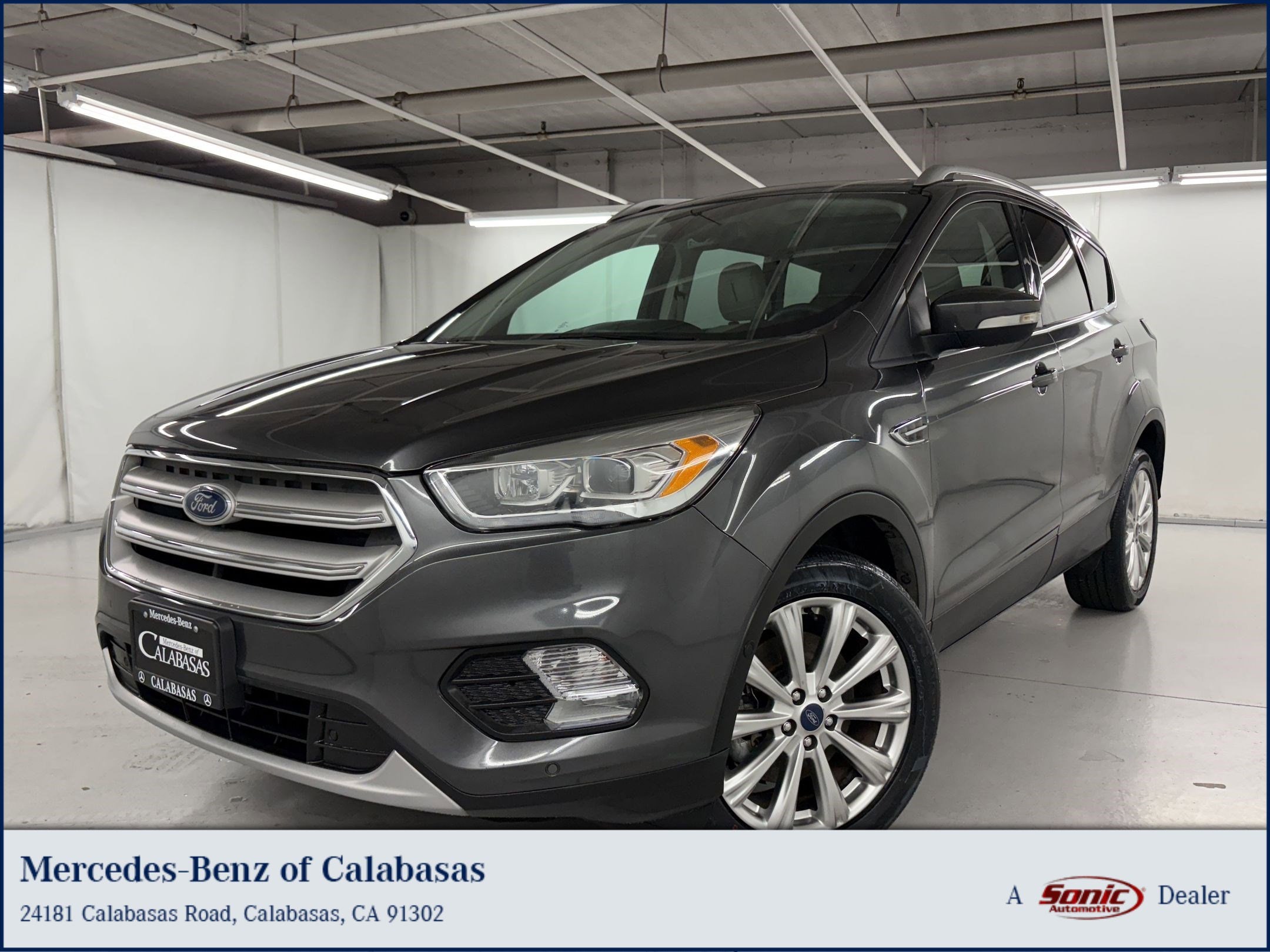 2018 Ford Escape Titanium's photo
