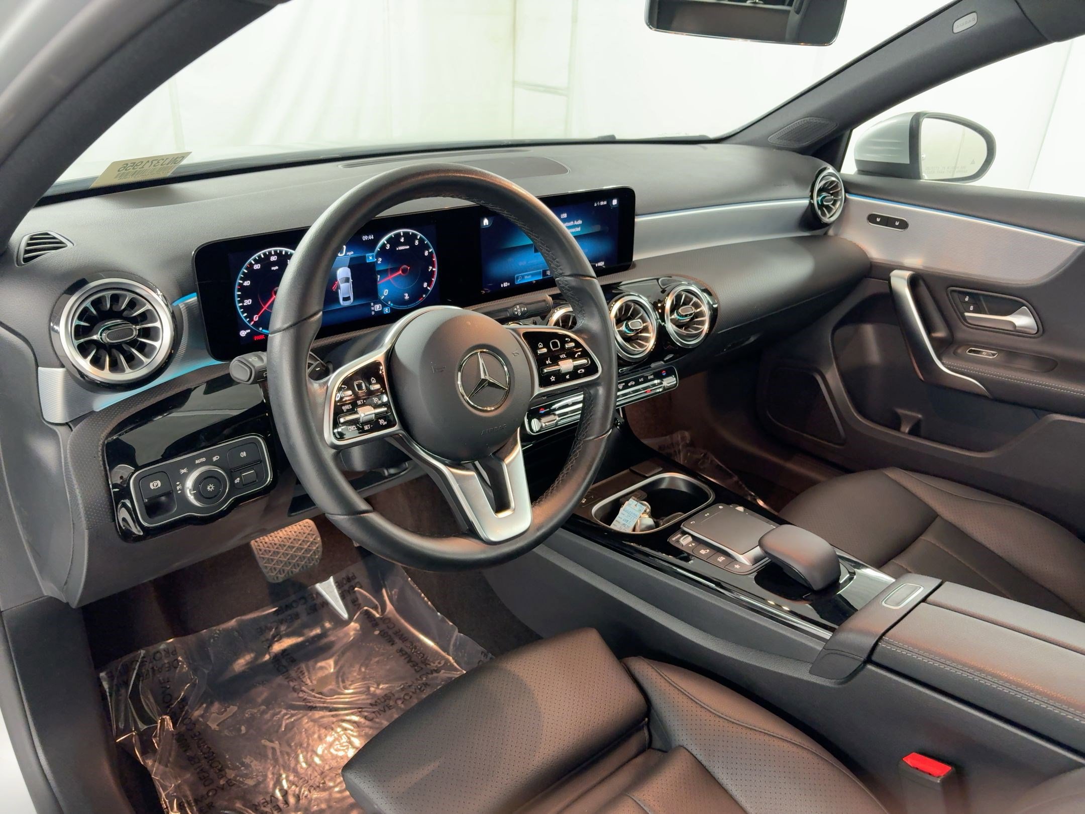 2022 Mercedes Benz A 220 photo 3