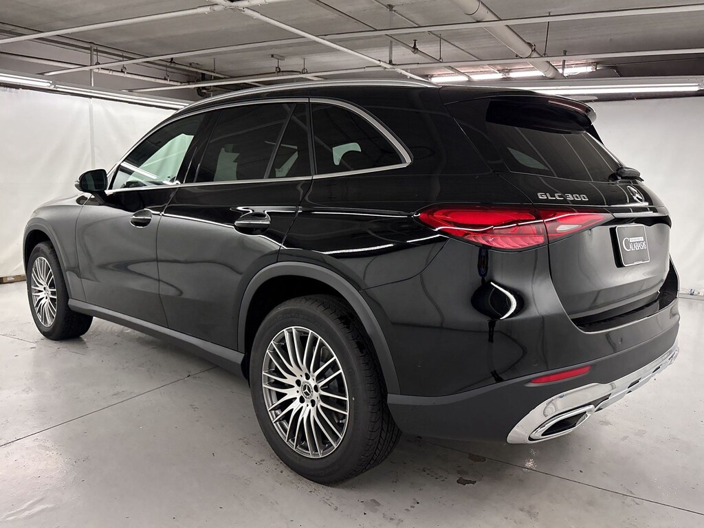 New 2026 Mercedes-Benz GLC 300 SUV
