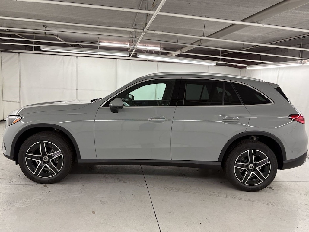 New 2027 Mercedes-Benz GLC 300 SUV