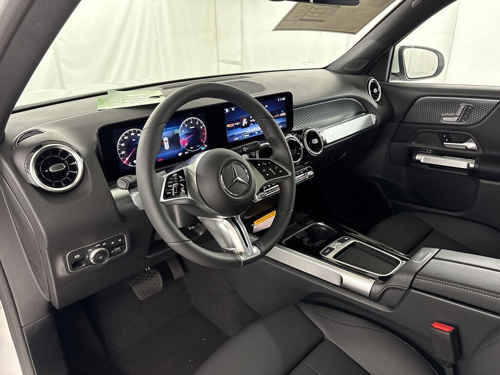 New 2026 Mercedes-Benz GLB 250 SUV
