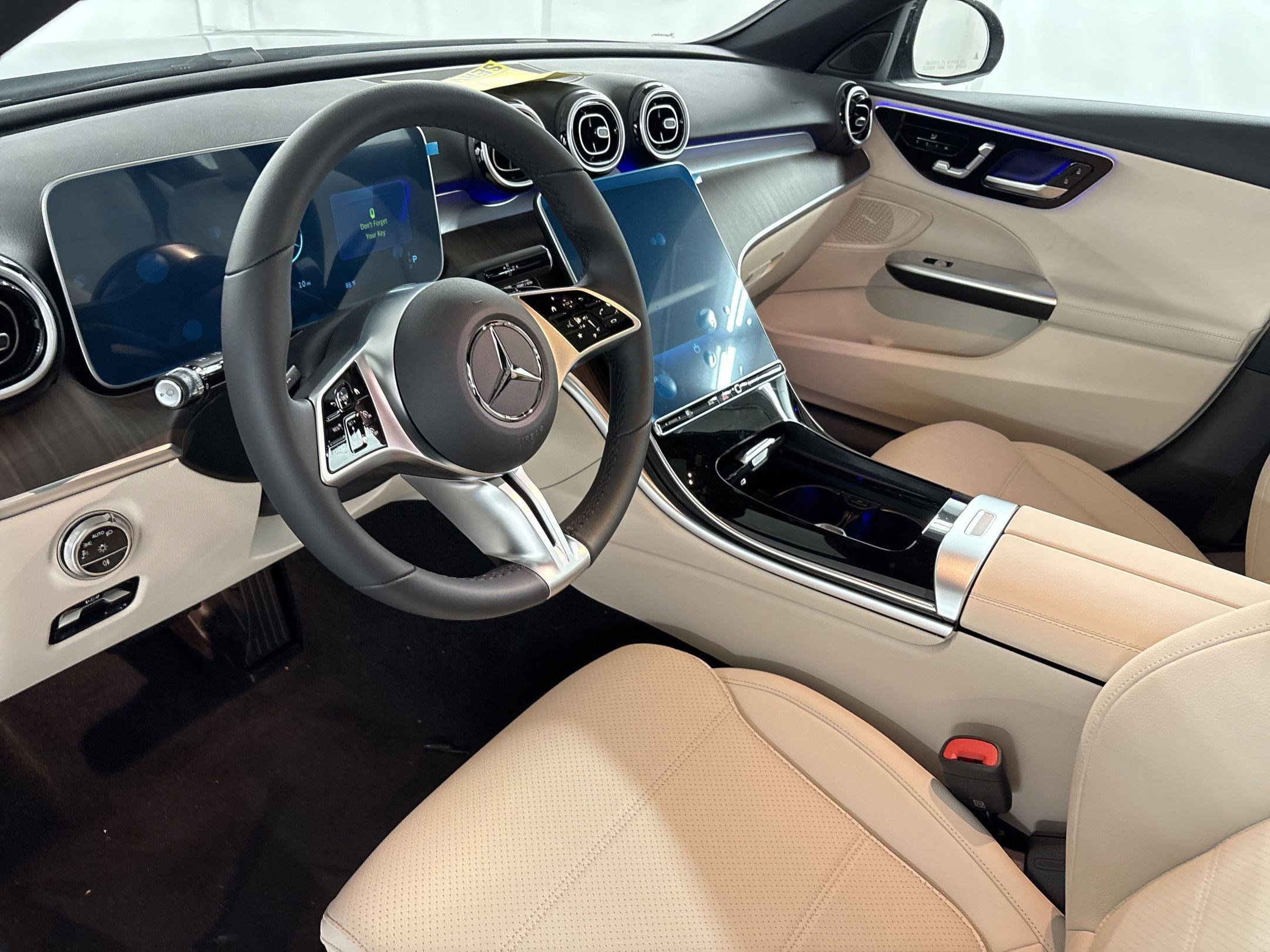 2025 Mercedes Benz C 300 Sedan photo 4