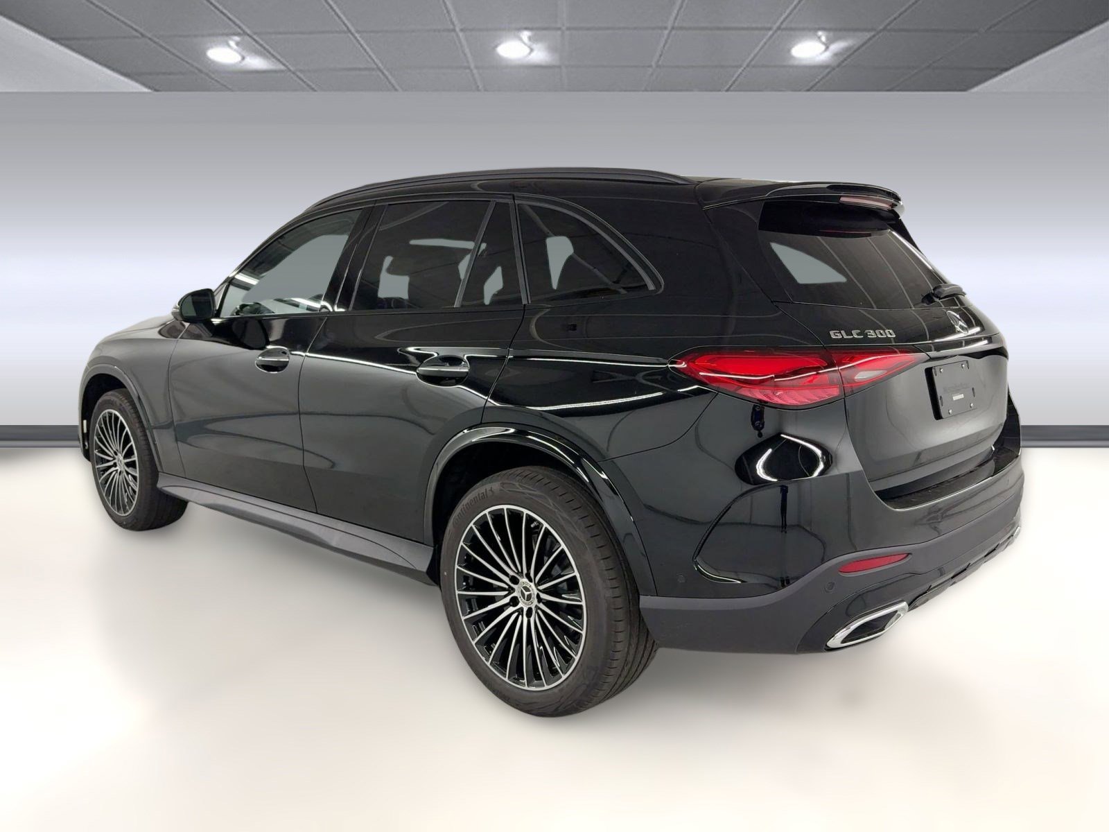 2026 Mercedes Benz GLC 300 photo 2