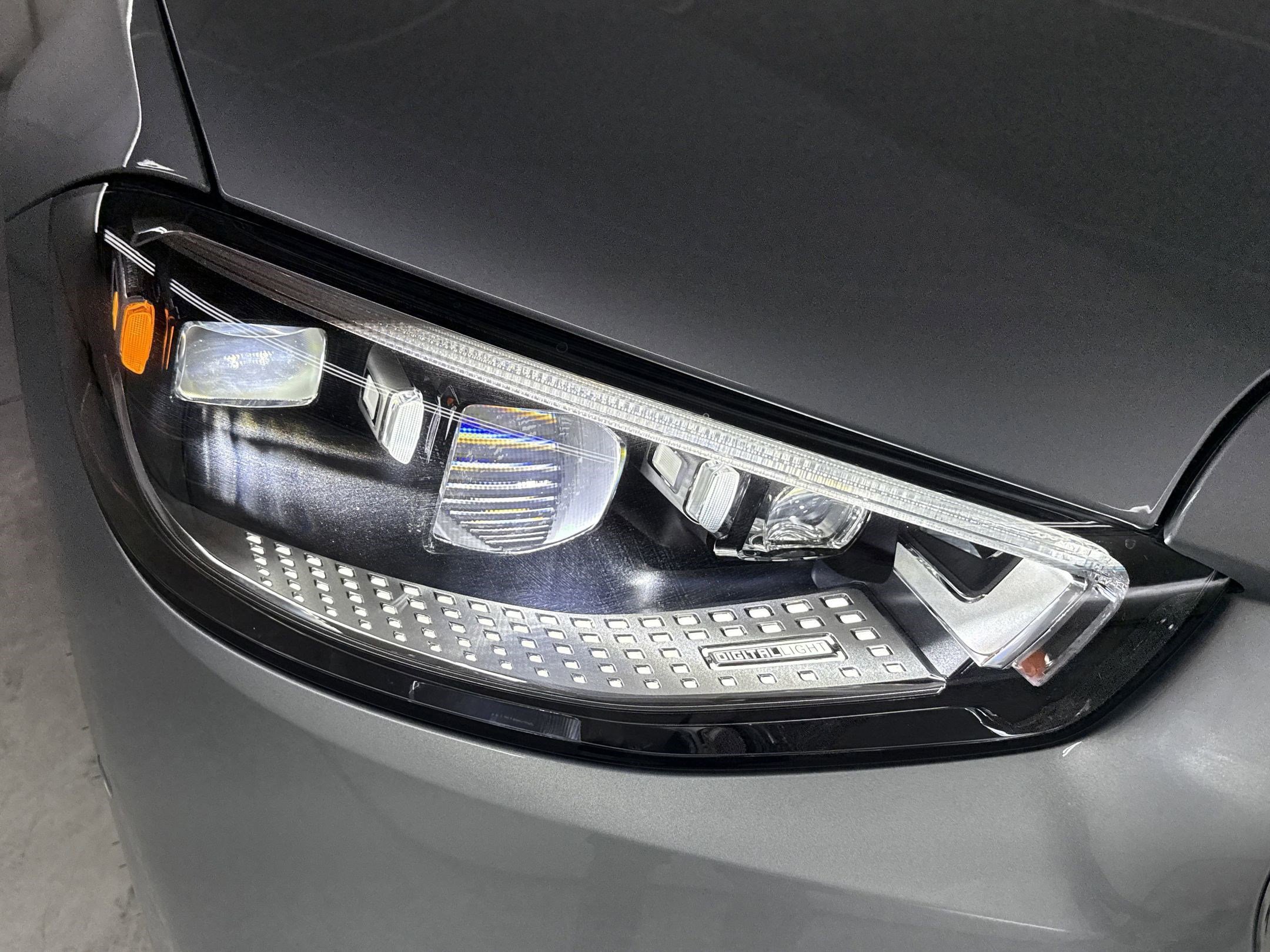 2025 Mercedes Benz S AMG 63 photo 4