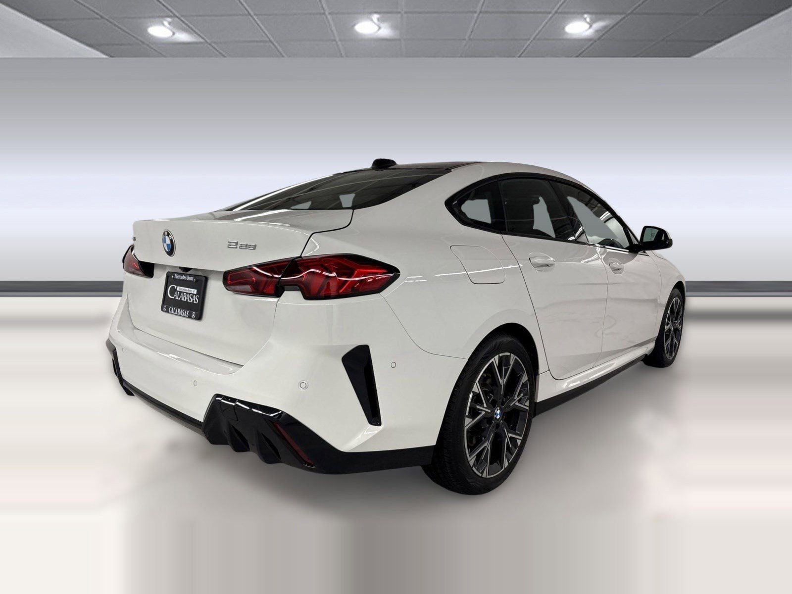 2025 BMW 228i xDrive photo 3