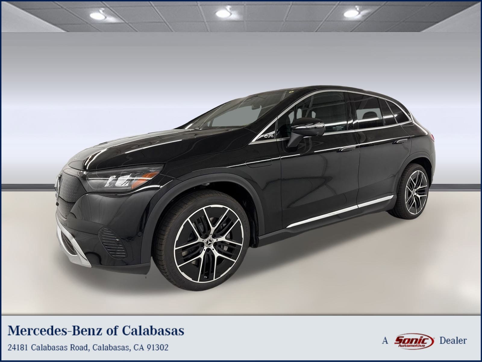 2026 Mercedes-Benz EQE SUV Base's photo