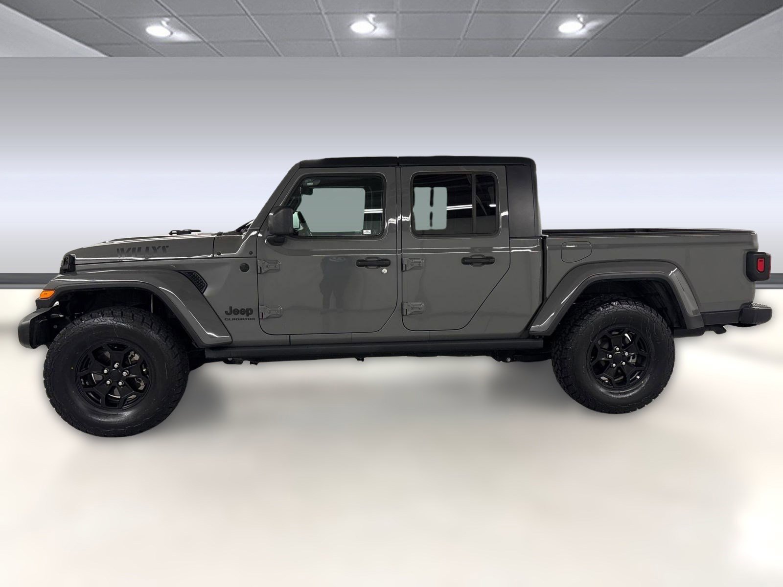 2021 Jeep Gladiator Sport photo 2