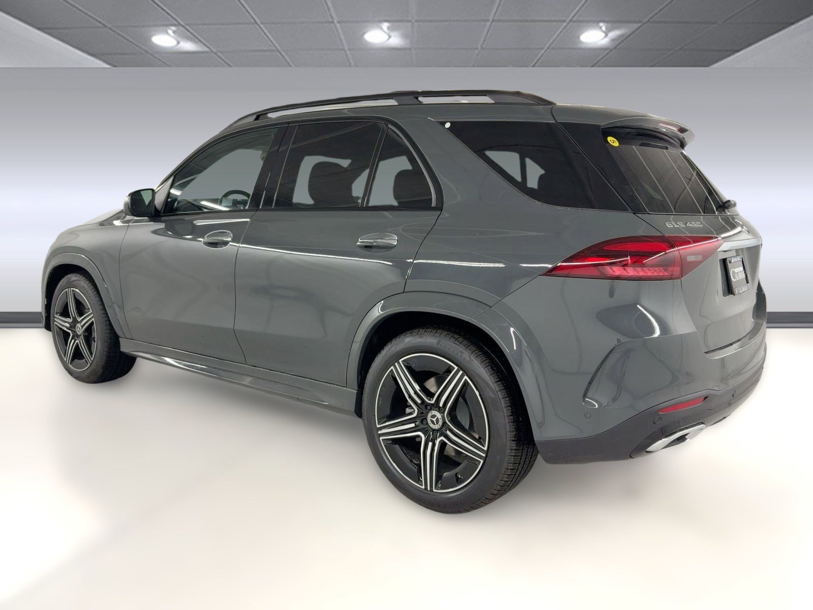 2026 Mercedes Benz GLE 450 4MATIC photo 3