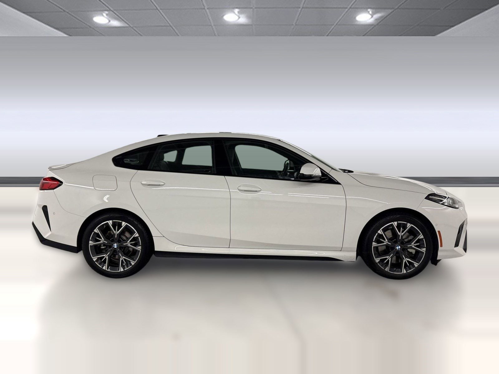 2025 BMW 228i xDrive photo 6