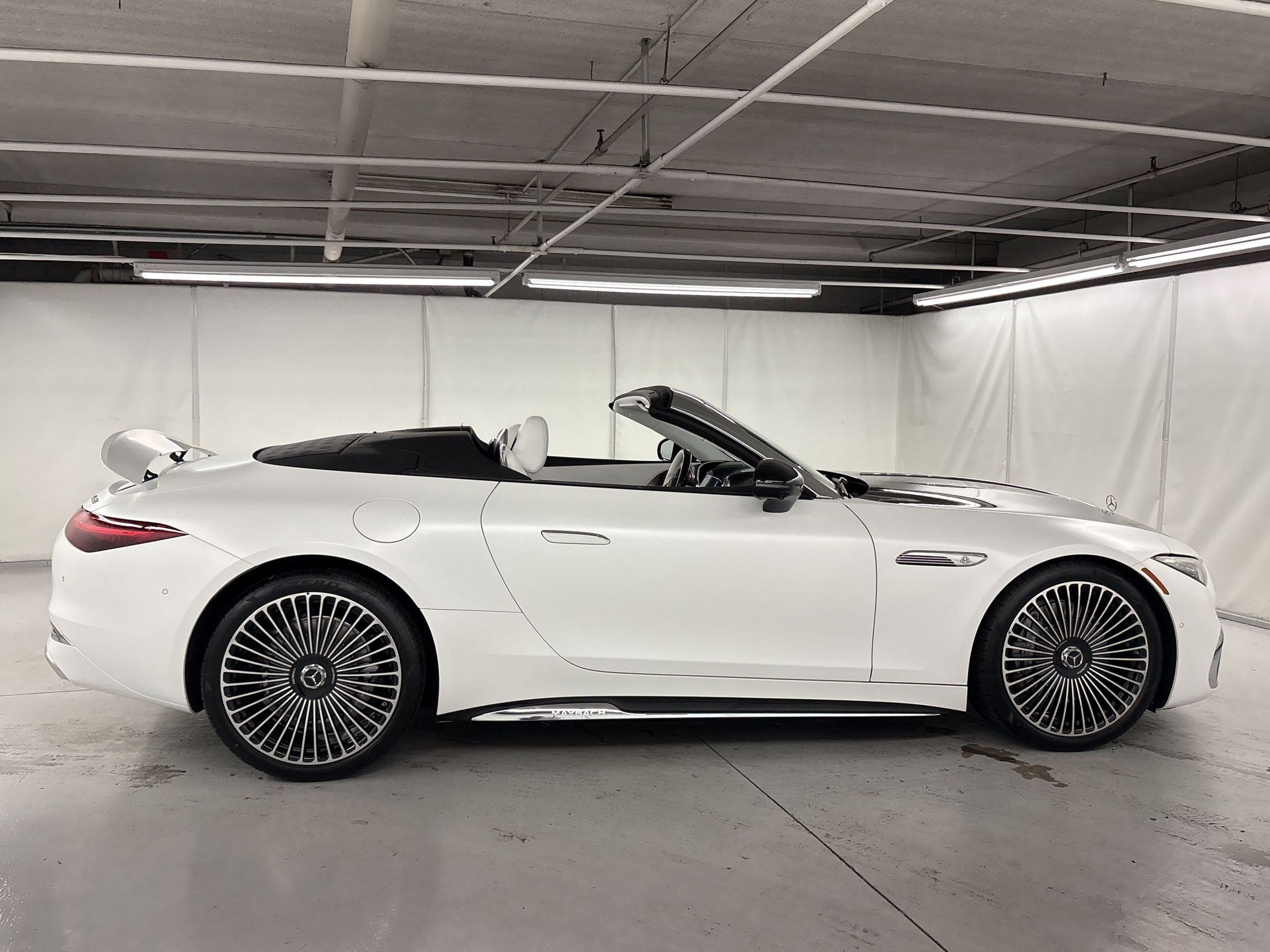 Maybach SL 680 Monogram Series 4MATIC Convertible