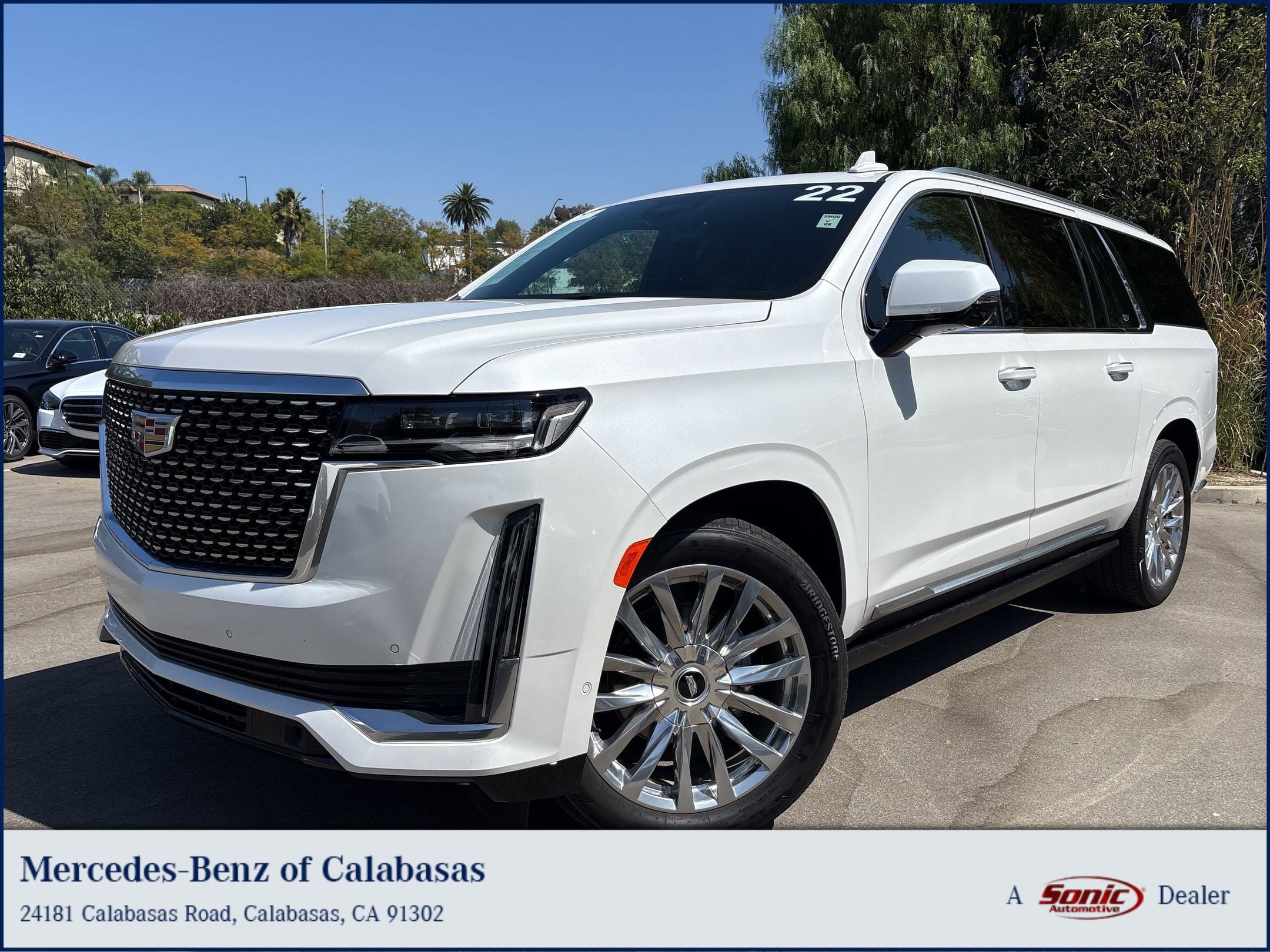 2022 Cadillac Escalade ESV 4WD Premium Luxury's photo