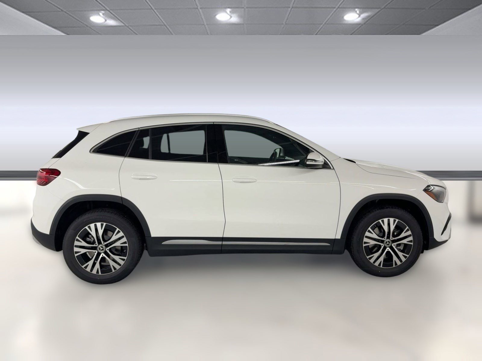 2026 Mercedes-Benz GLA 250 photo 3