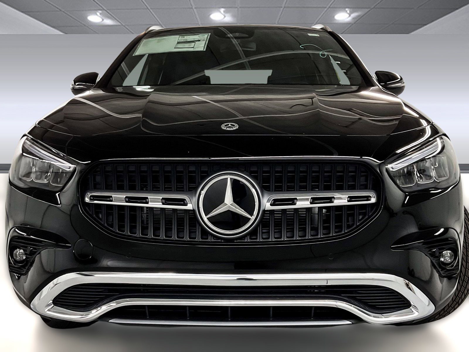 2025 Mercedes Benz GLA 250 photo 3