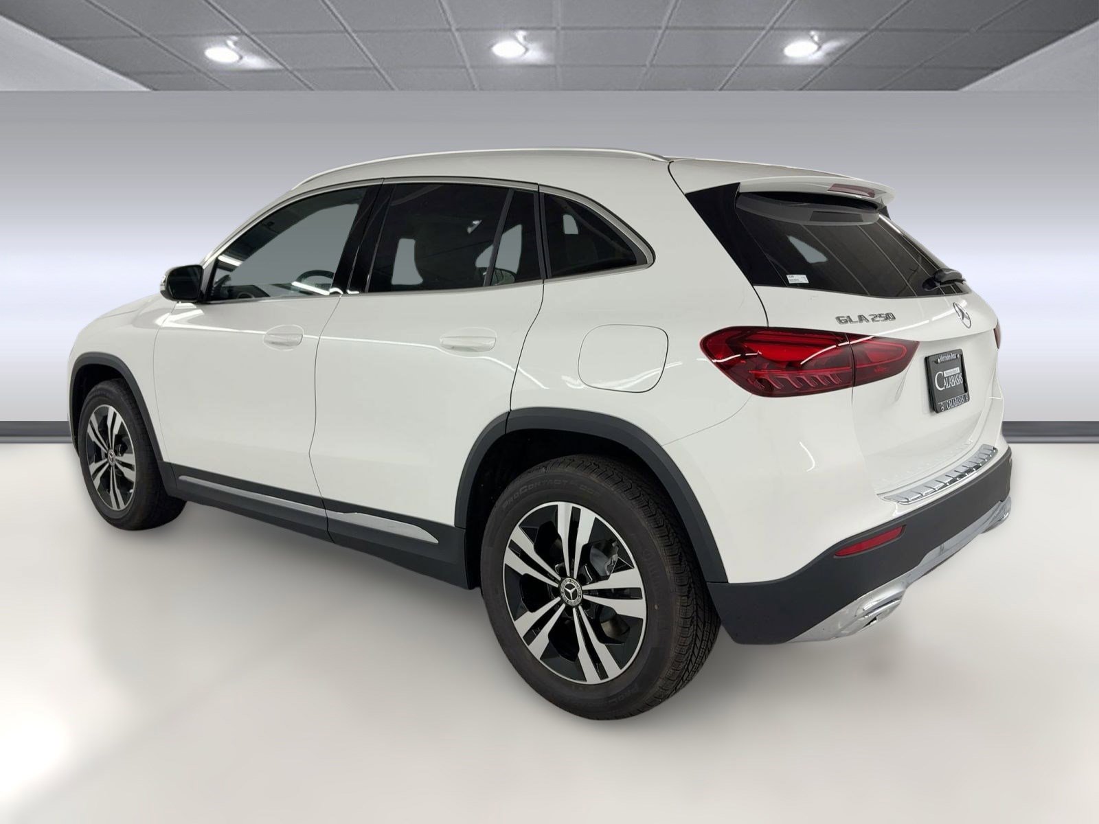 2026 Mercedes Benz GLA 250 photo 3