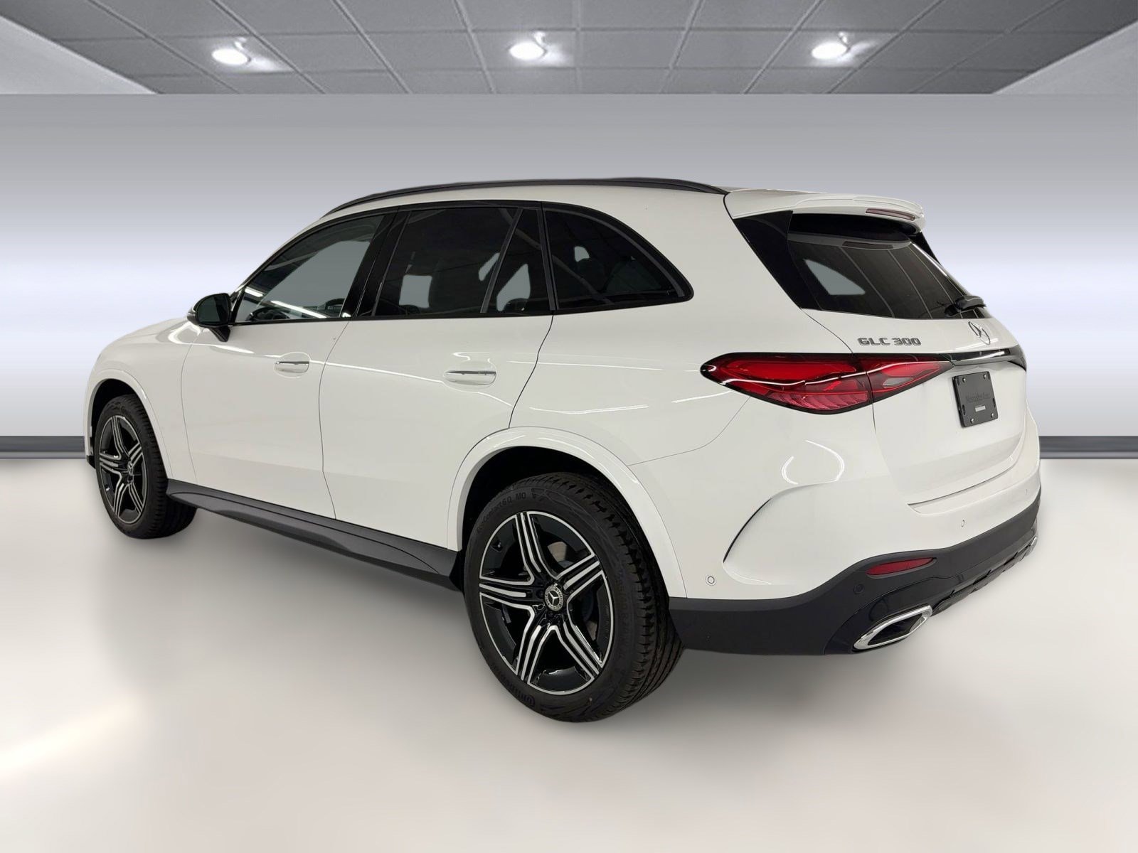 2026 Mercedes Benz GLC 300 photo 3