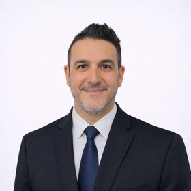 Staff member Angel Quinonez from ID_156bf9