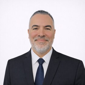 Staff member Eric Lee from ID_156bf9