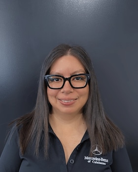 Staff member Rosa Cerna from ID_7d134d12cc20