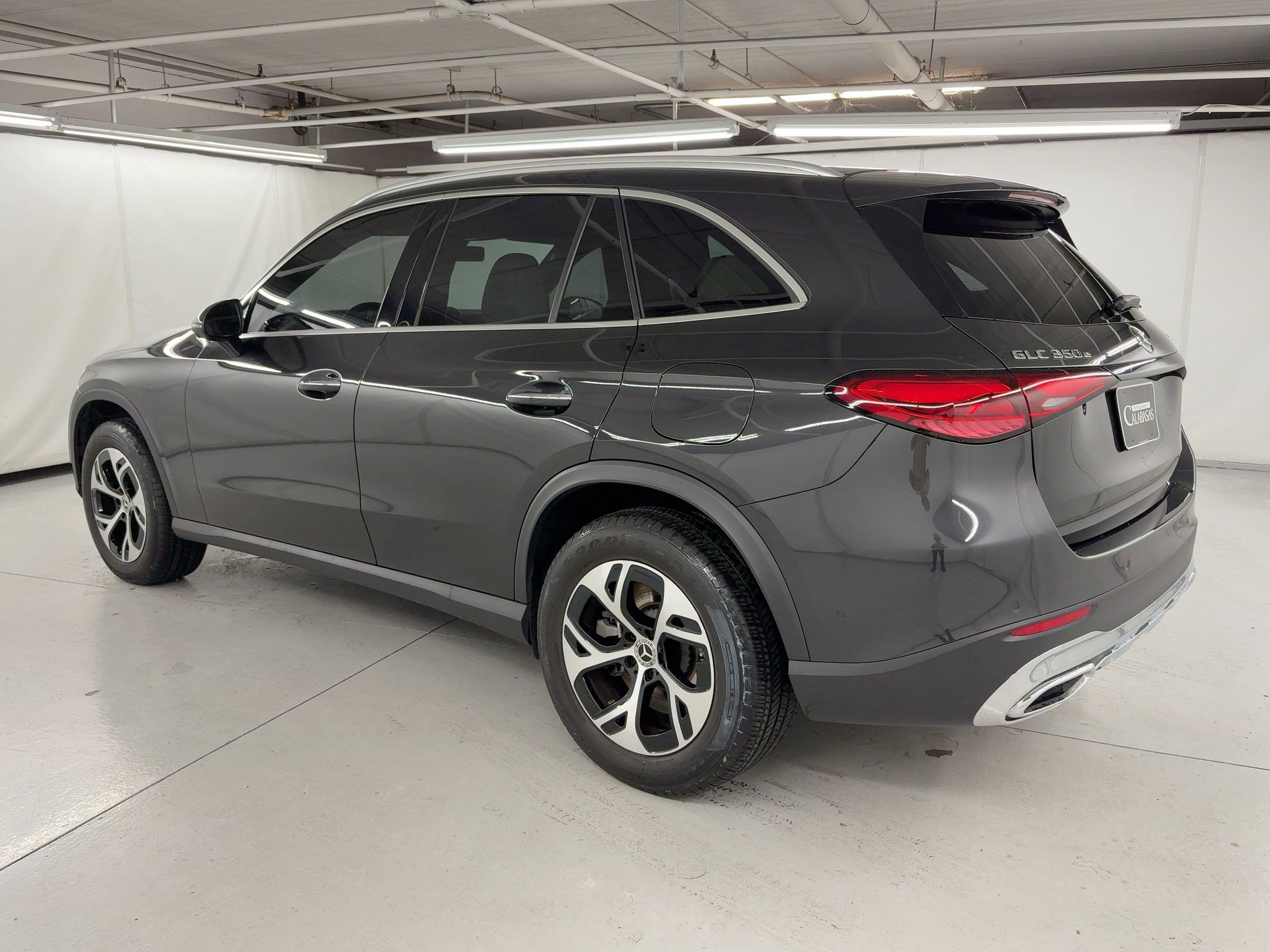 2025 Mercedes Benz GLC 350e 4MATIC photo 3