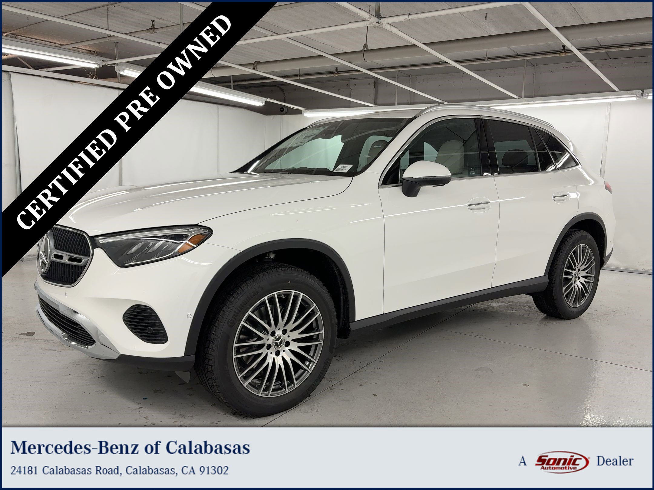 2026 Mercedes-Benz GLC GLC 300's photo