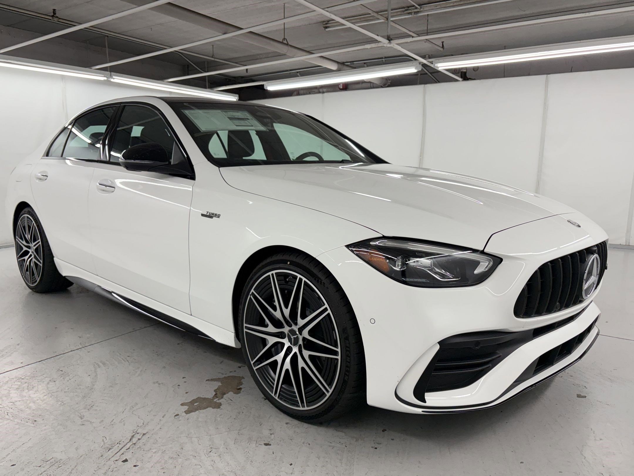AMG C 43 4MATIC Sedan
