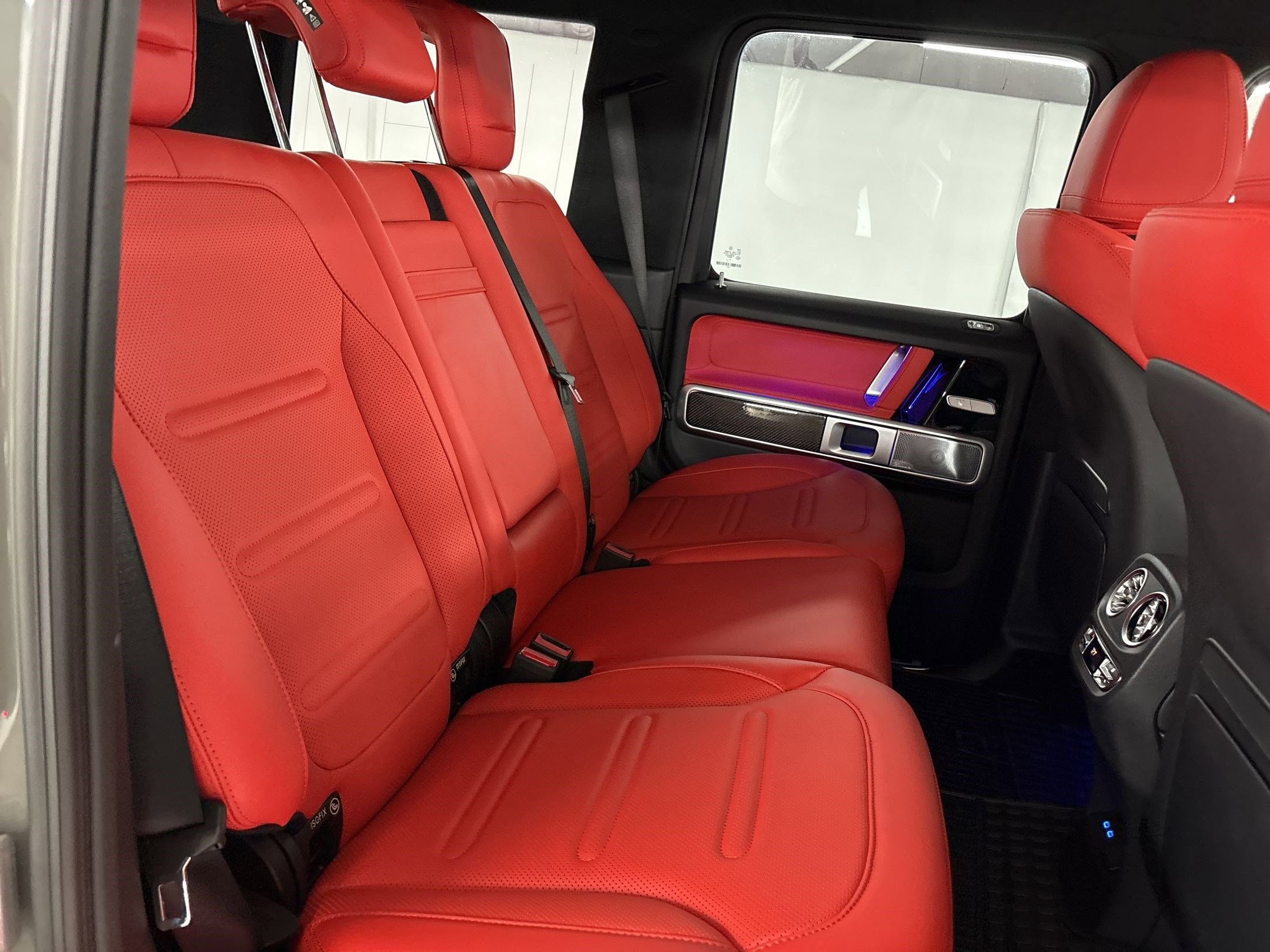 2025 Mercedes-Benz G-Class G580 - Photo 29