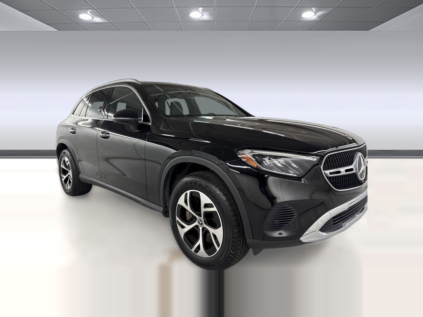 2025 Mercedes-Benz GLC 350e 4MATIC photo 6