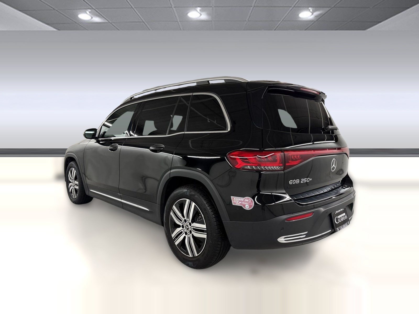 EQB 250+ SUV