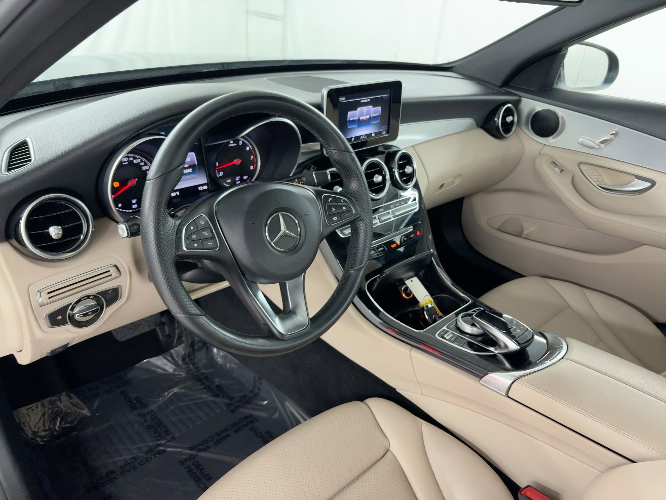 2015 Mercedes Benz C 300 4MATIC Sedan photo 4
