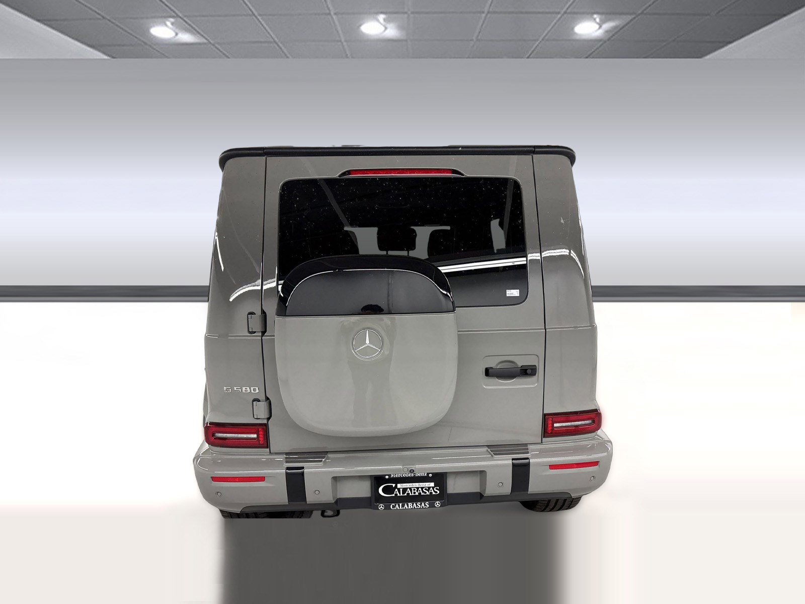 2025 Mercedes-Benz G-Class G580 - Photo 10
