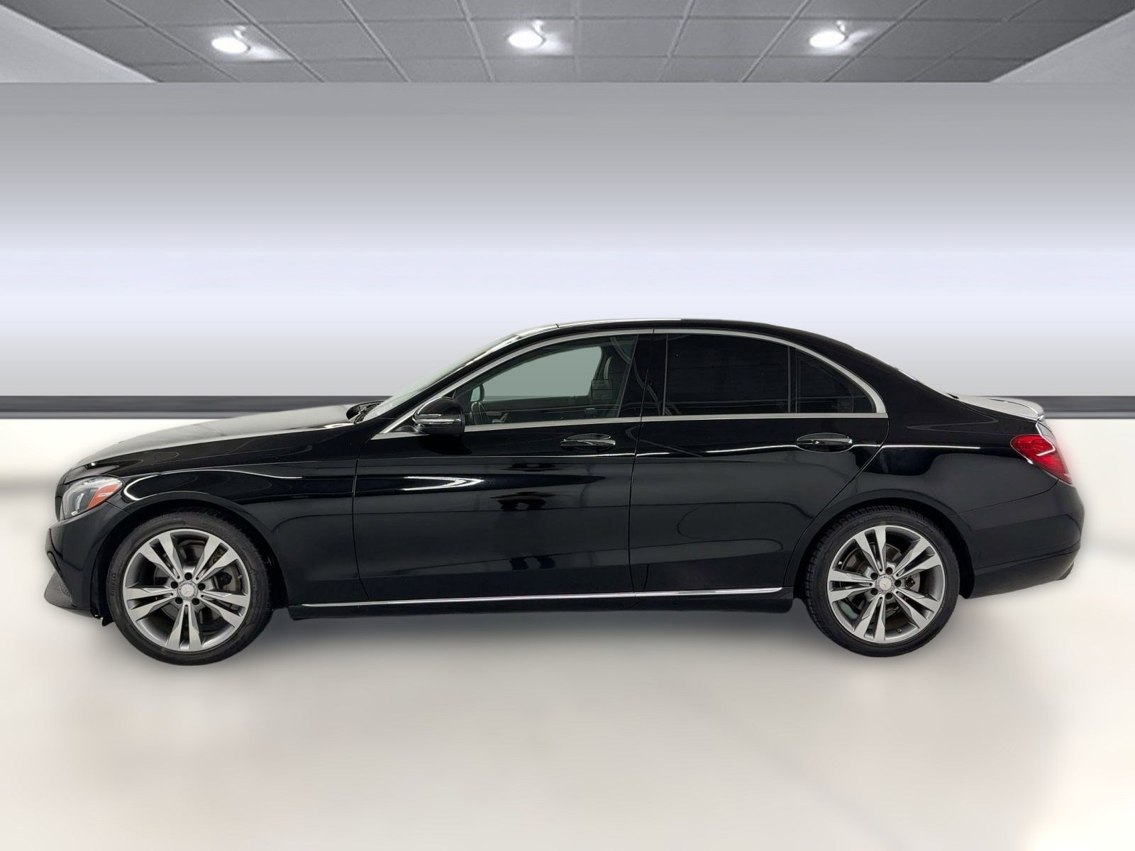 2017 Mercedes Benz C 300 Sedan photo 2