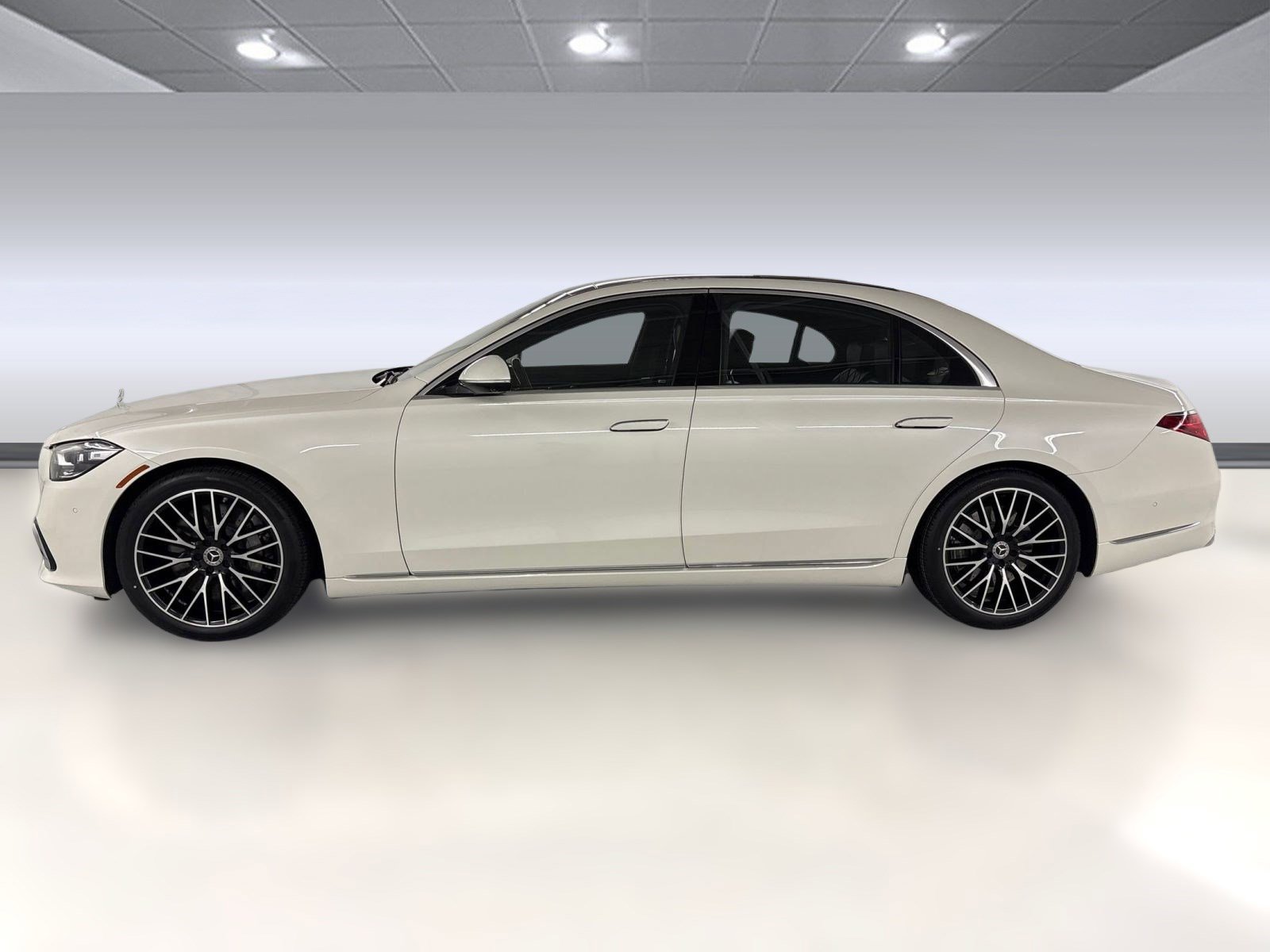 2022 Mercedes Benz S 580 4MATIC photo 2