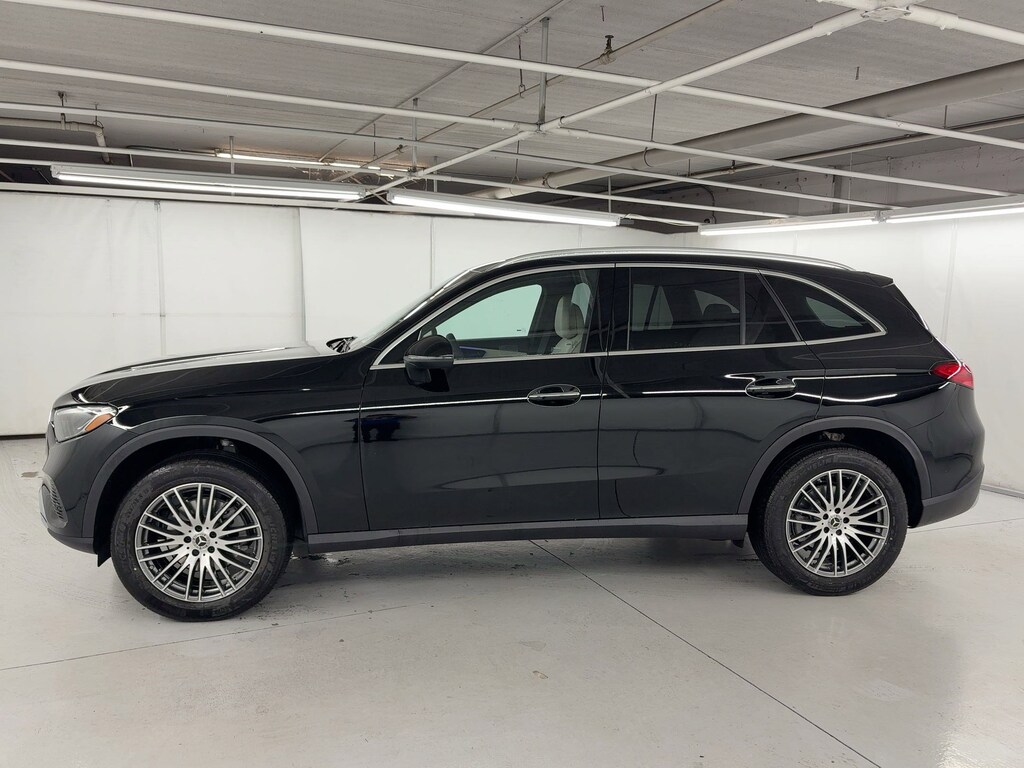 New 2026 Mercedes-Benz GLC 300 SUV