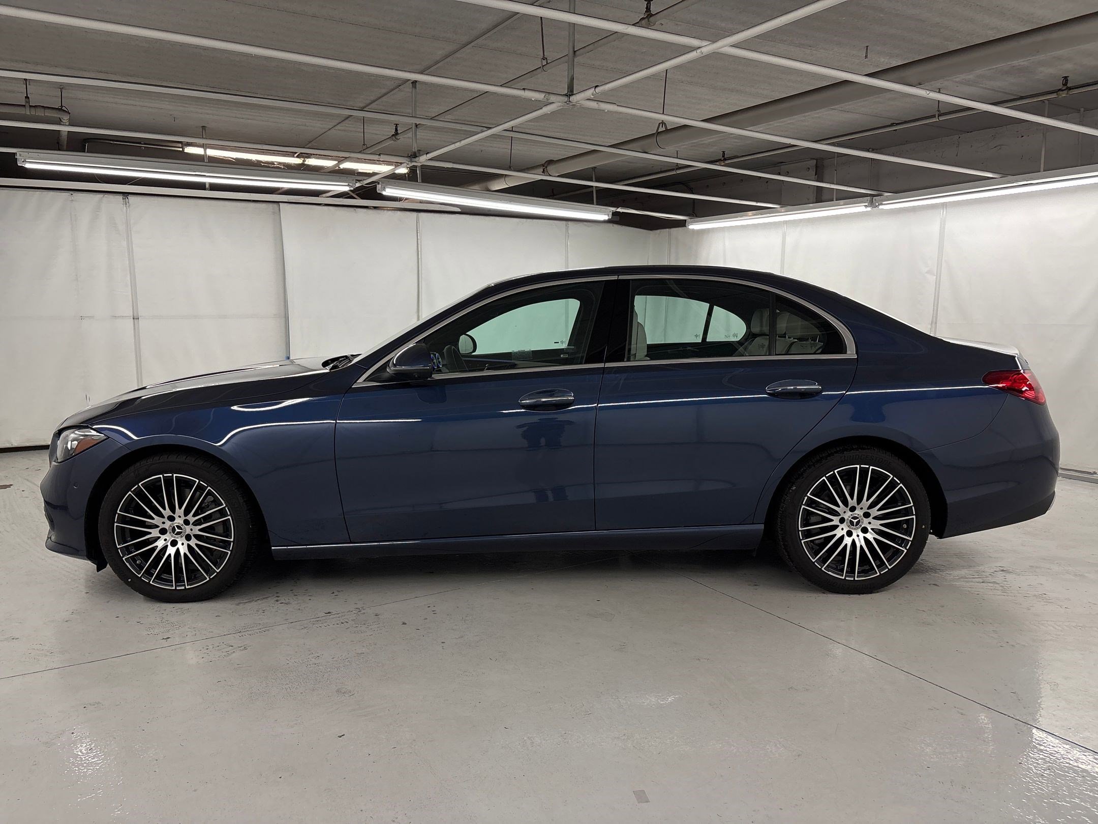 2025 Mercedes Benz C 300 Sedan photo 2