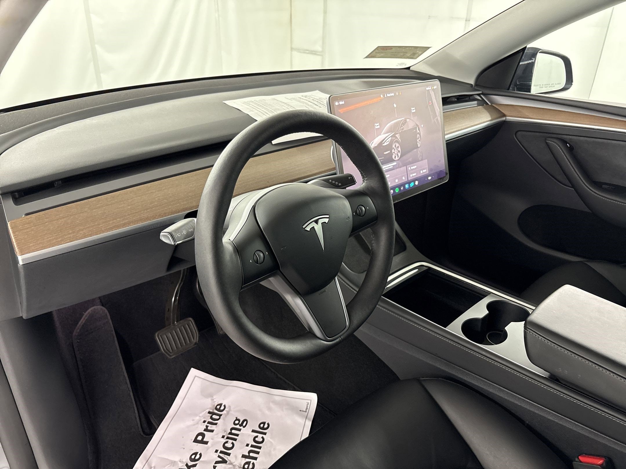 Used 2024 Tesla Model Y Long Range with VIN 7SAYGDED4RF097268 for sale in Calabasas, CA