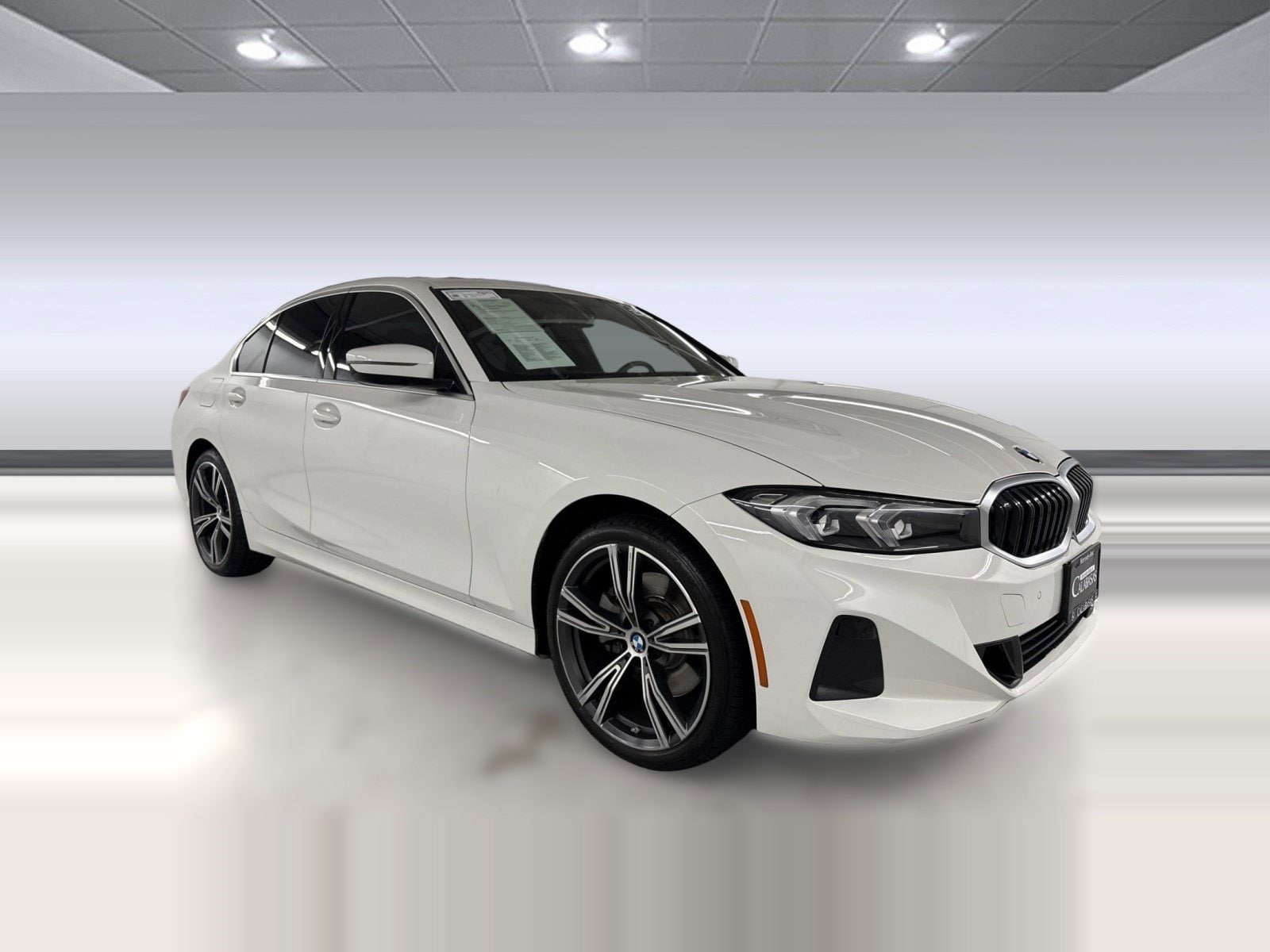 2024 BMW 330i photo 6