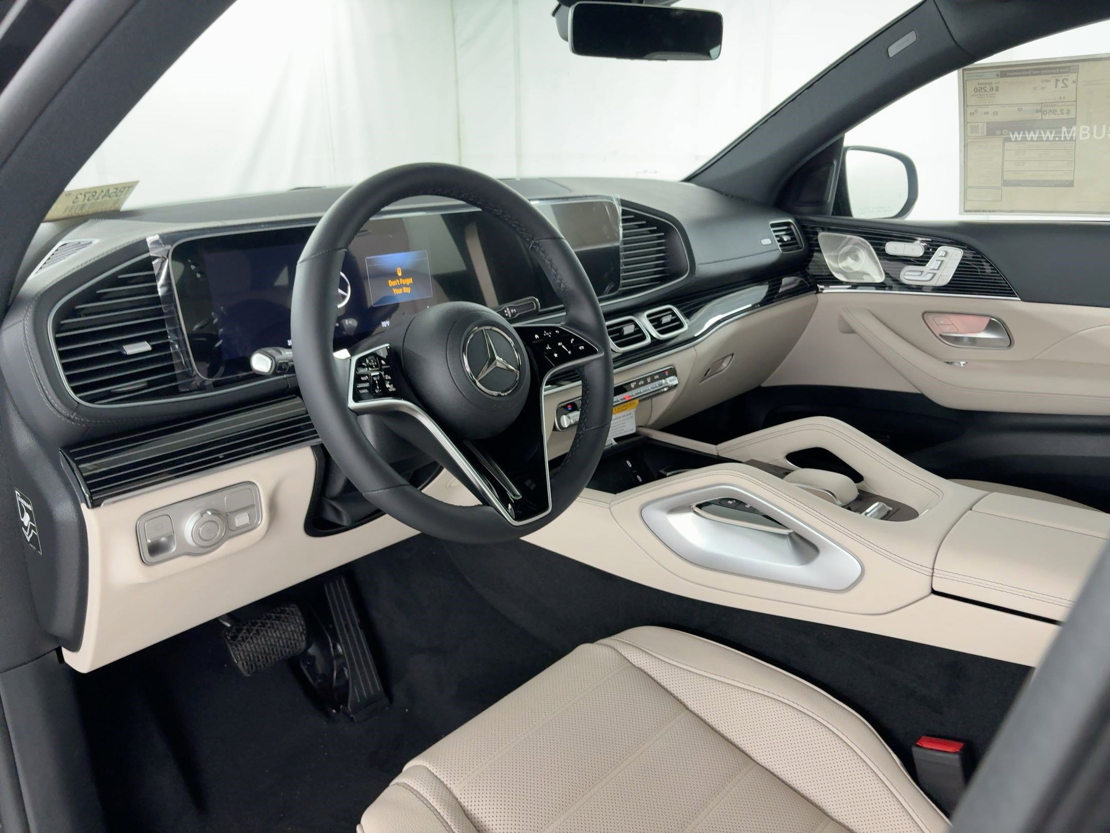 2026 Mercedes Benz GLE 450 4MATIC photo 3