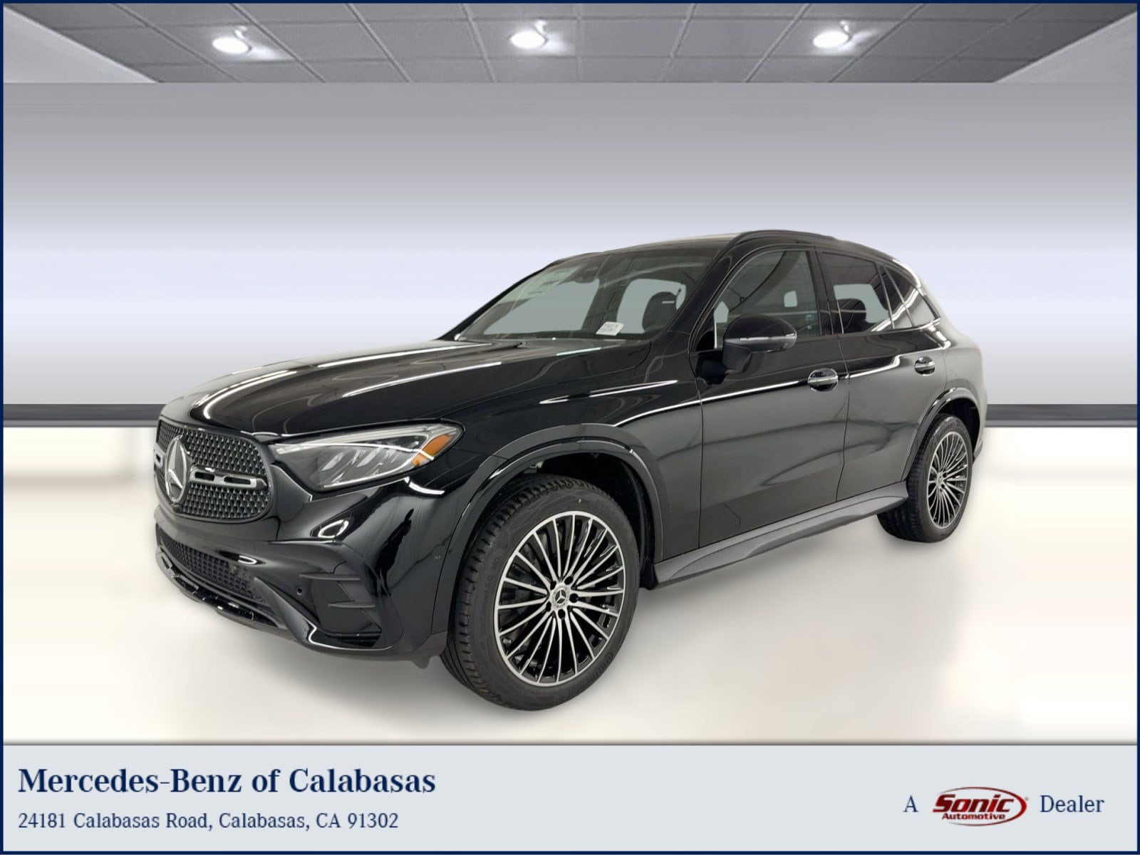 2026 Mercedes-Benz GLC Base's photo